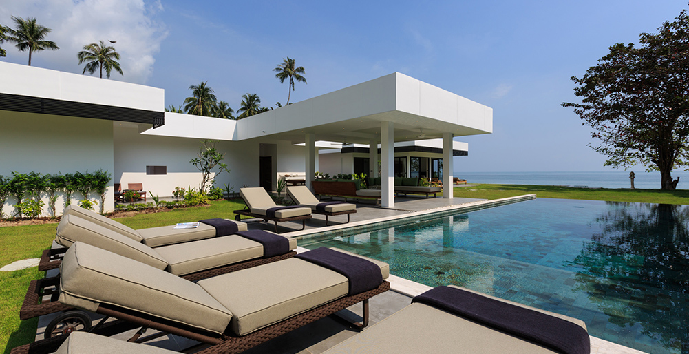 Villa Thansamaay - Absolute beachfront holiday haven